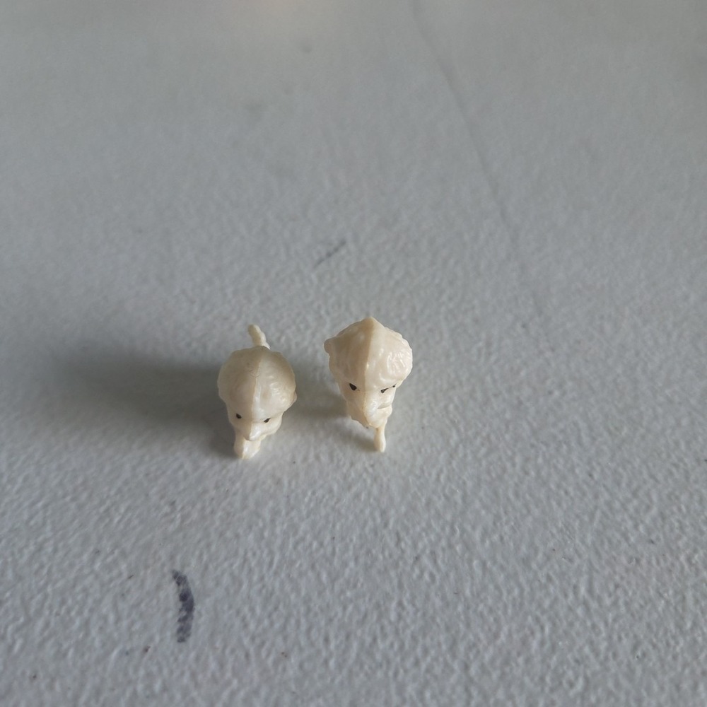 2 Vintage Miniature Plastic White Poodle Dog Trinket Shelf Figurines Dollhouse